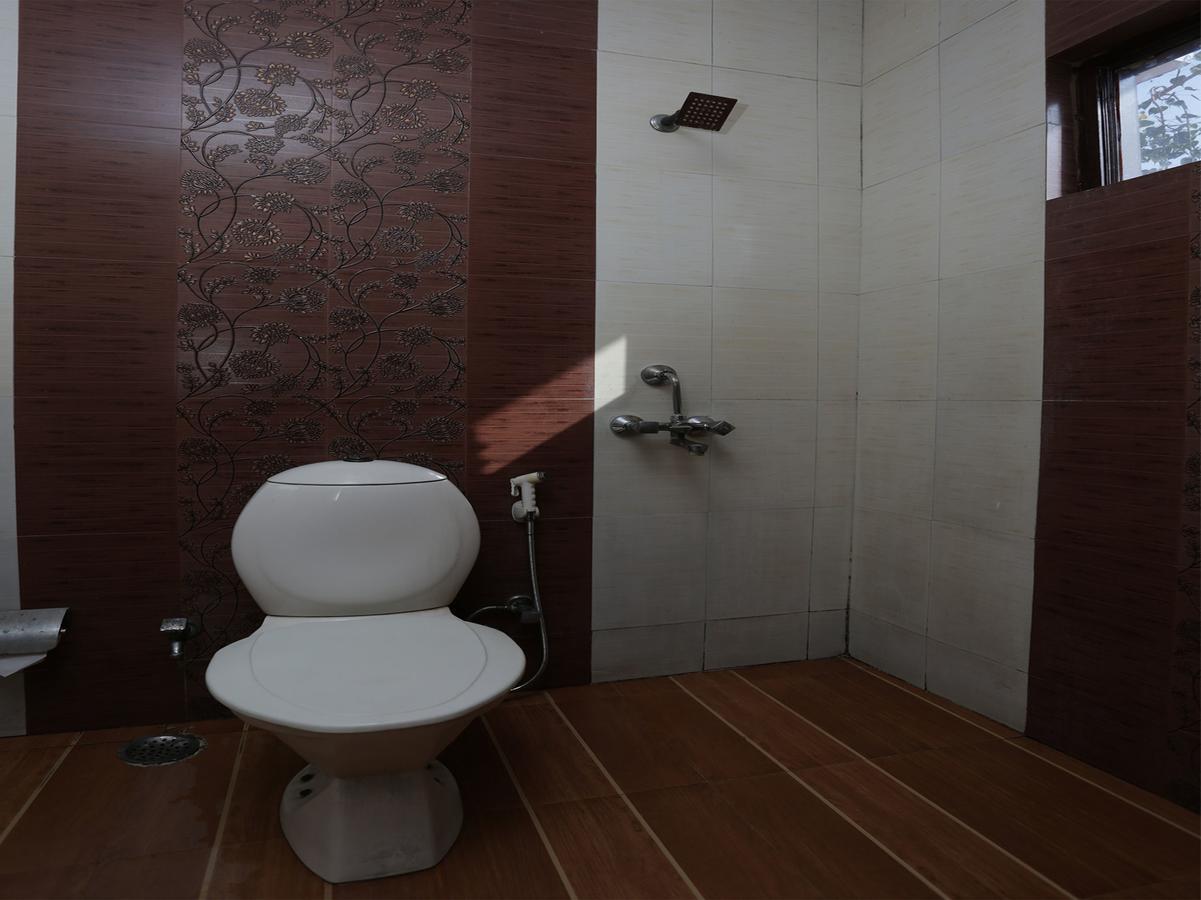 Oyo 12221 Hotel M House Агра Экстерьер фото