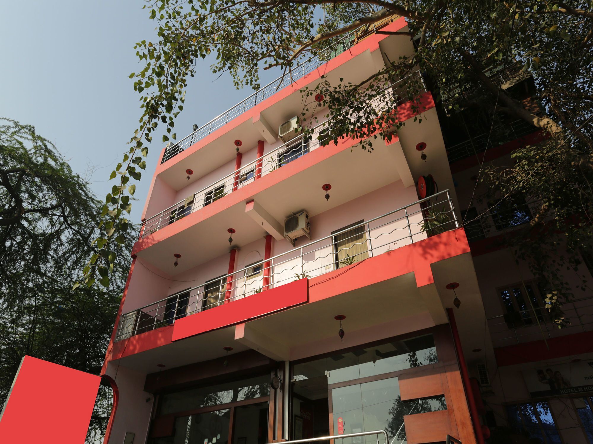 Oyo 12221 Hotel M House Агра Экстерьер фото